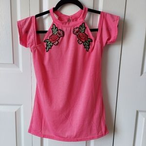 Women embroidery flower cold shoulder Top size-L